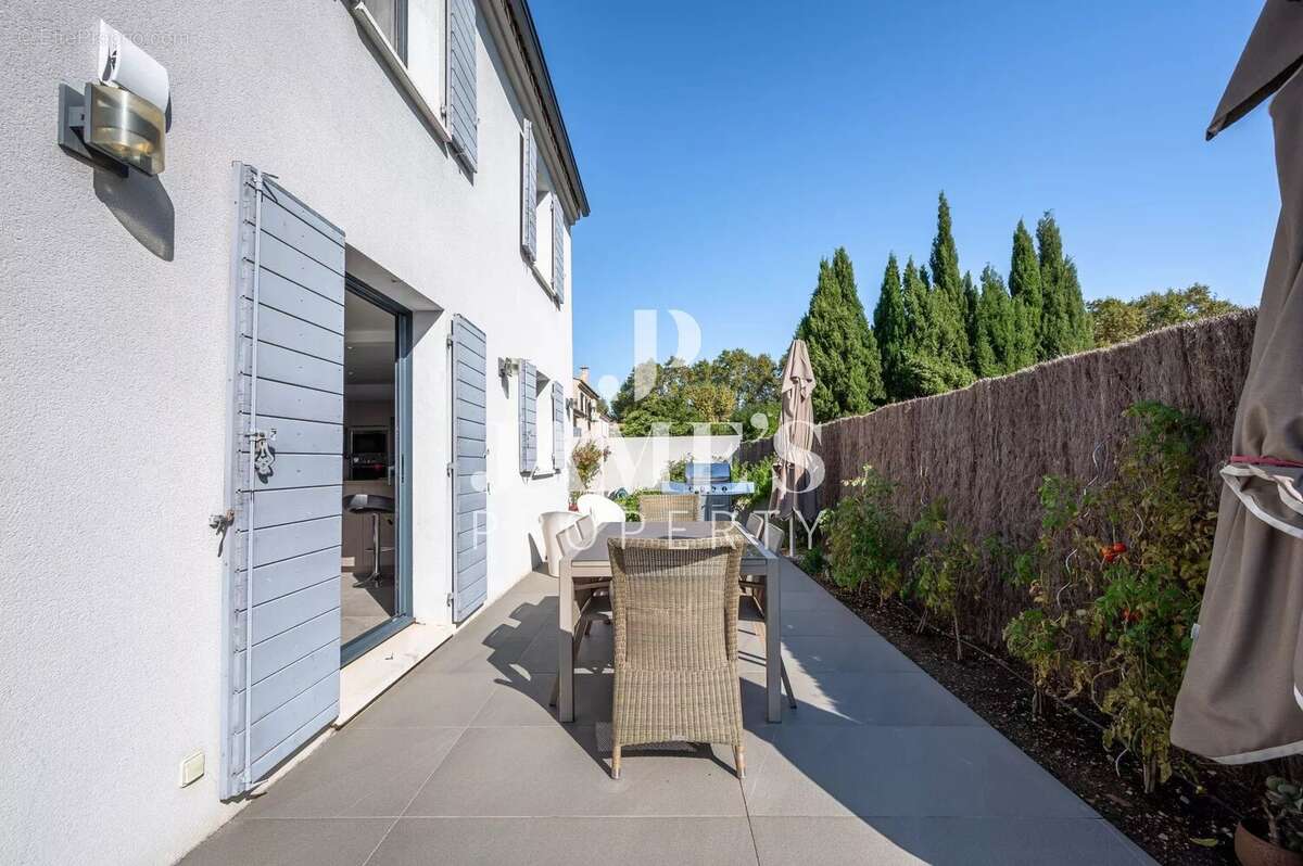 Maison à MAUSSANE-LES-ALPILLES