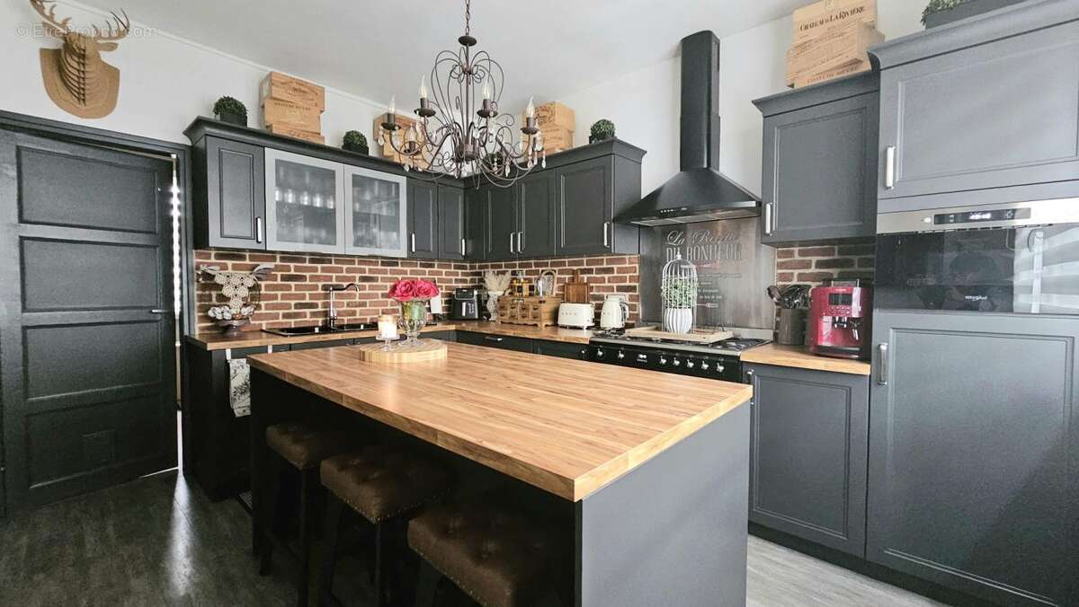 Maison à SOTTEVILLE-LES-ROUEN