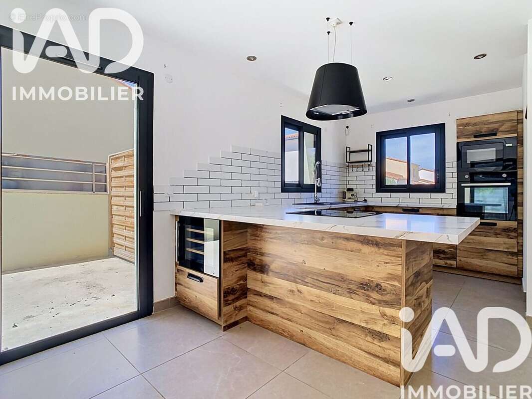 Maison 83 m² à Rodes  - photo 3
