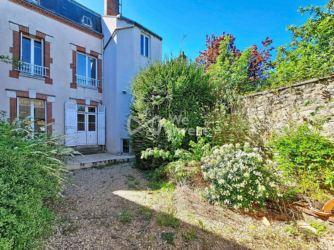 Appartement à PITHIVIERS