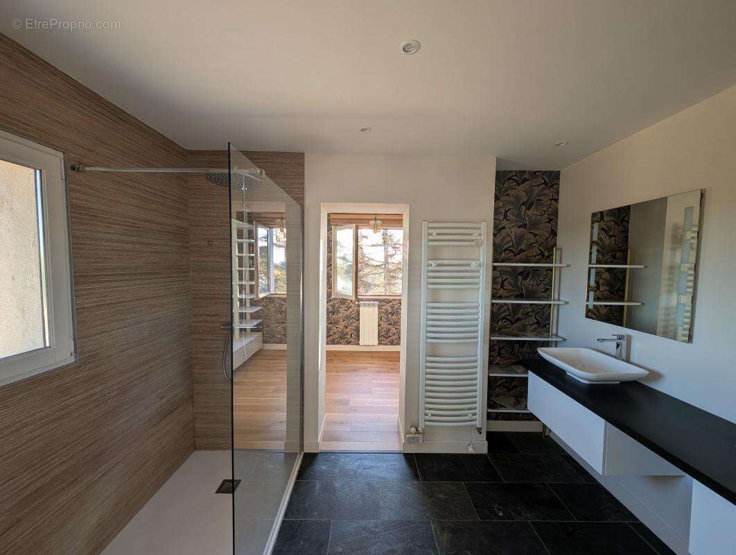 Maison à CASTELNAU-DE-GUERS