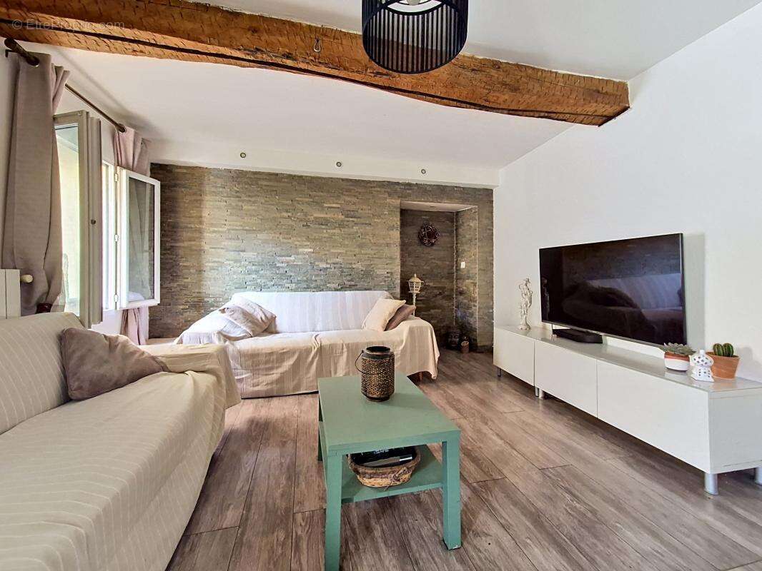 Maison à CAGNES-SUR-MER
