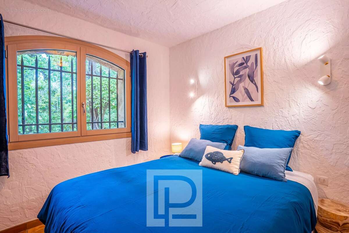 Maison à MOUGINS
