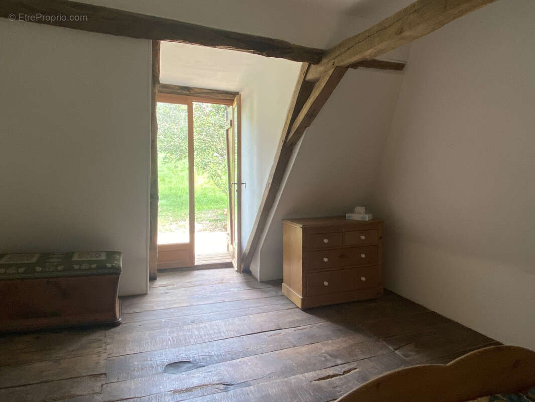 Maison à JUILLAC
