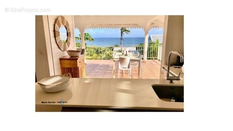 Maison à SAINTE-ANNE