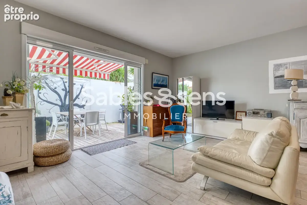 Appartement T4 dans le quartier Gare-Saint Michel aux Sables d'Olonne - photo 2
