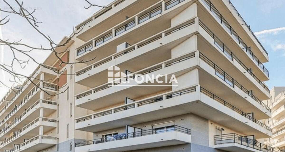Appartement à MARSEILLE-15E