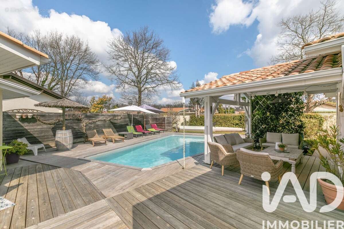 Photo 2 - Maison à LANTON