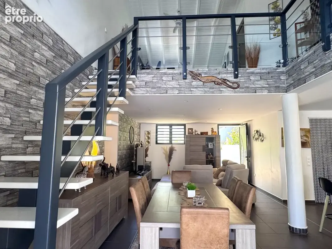 LE MOULE   Villa neuve 2023 avec dépendance, piscine et vue mer - photo 10