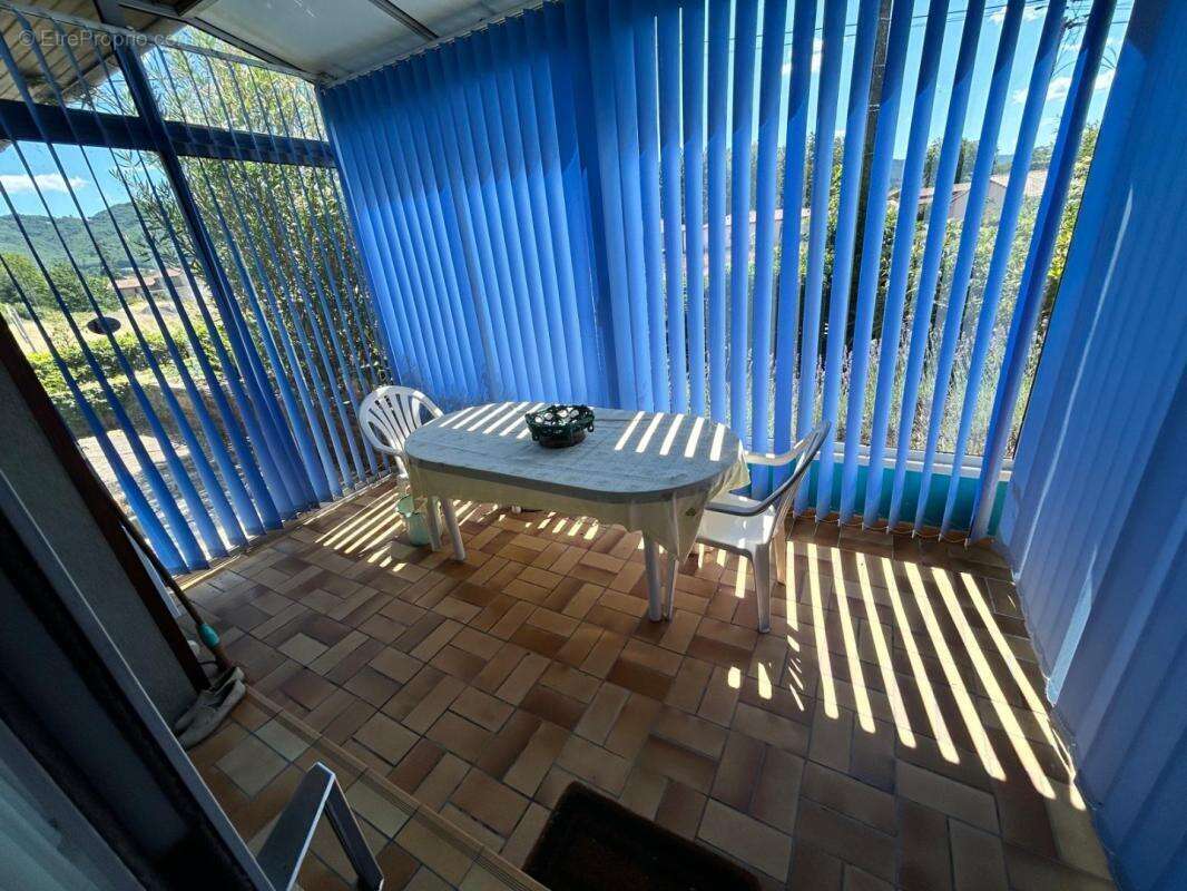 Maison 5 pièces / 135 m² / 169 000 EUR / PONT-DE-LARN - photo 14