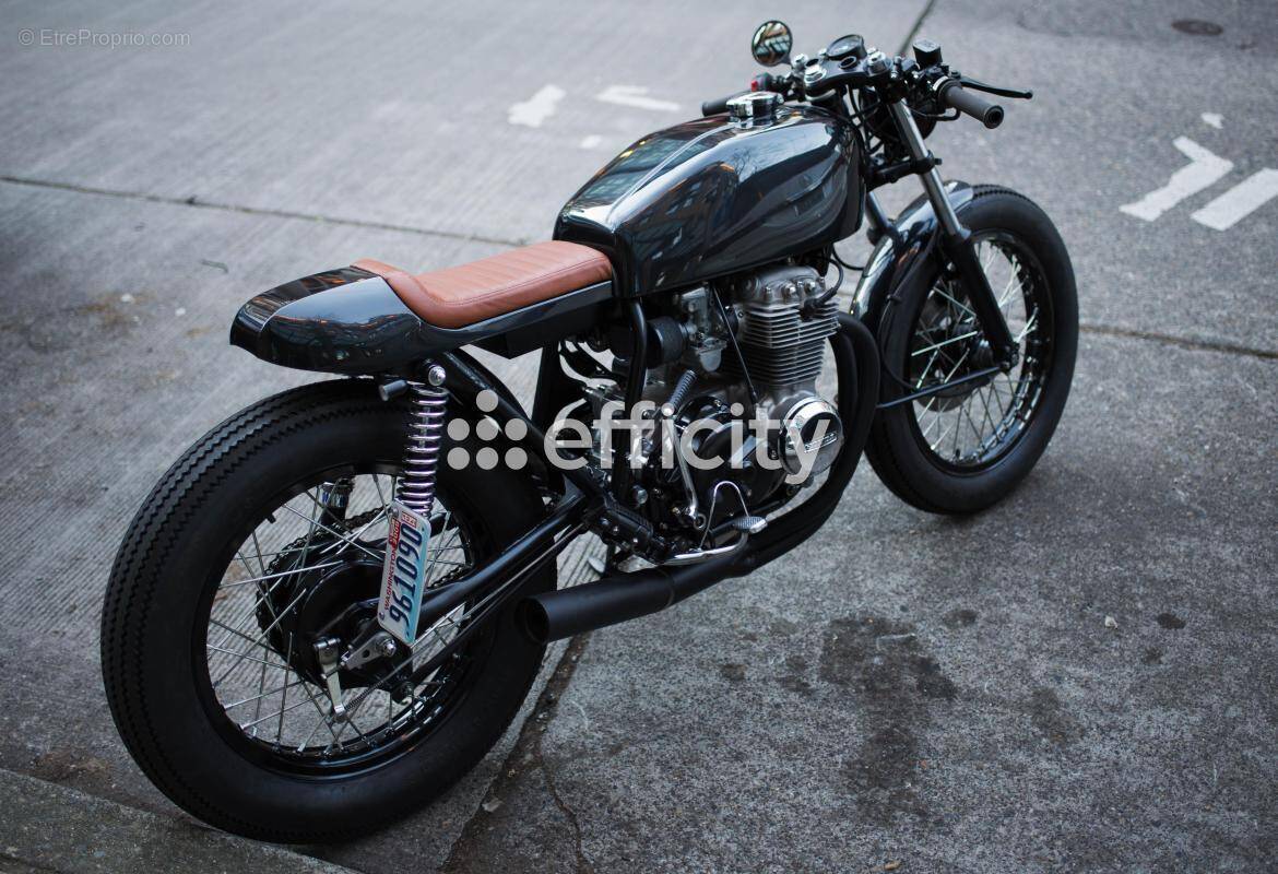 Commerce à SAINT-LEGER-DES-VIGNES