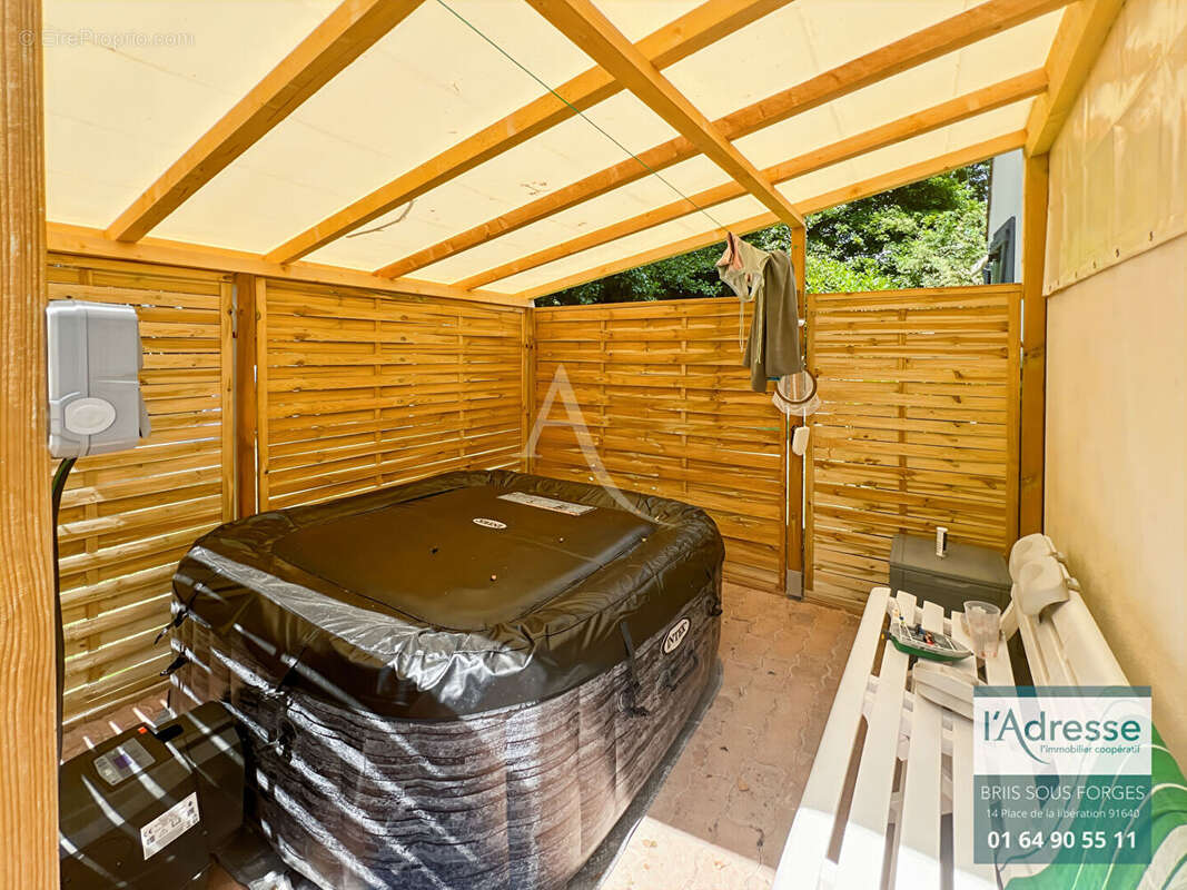 Maison à BRIIS-SOUS-FORGES