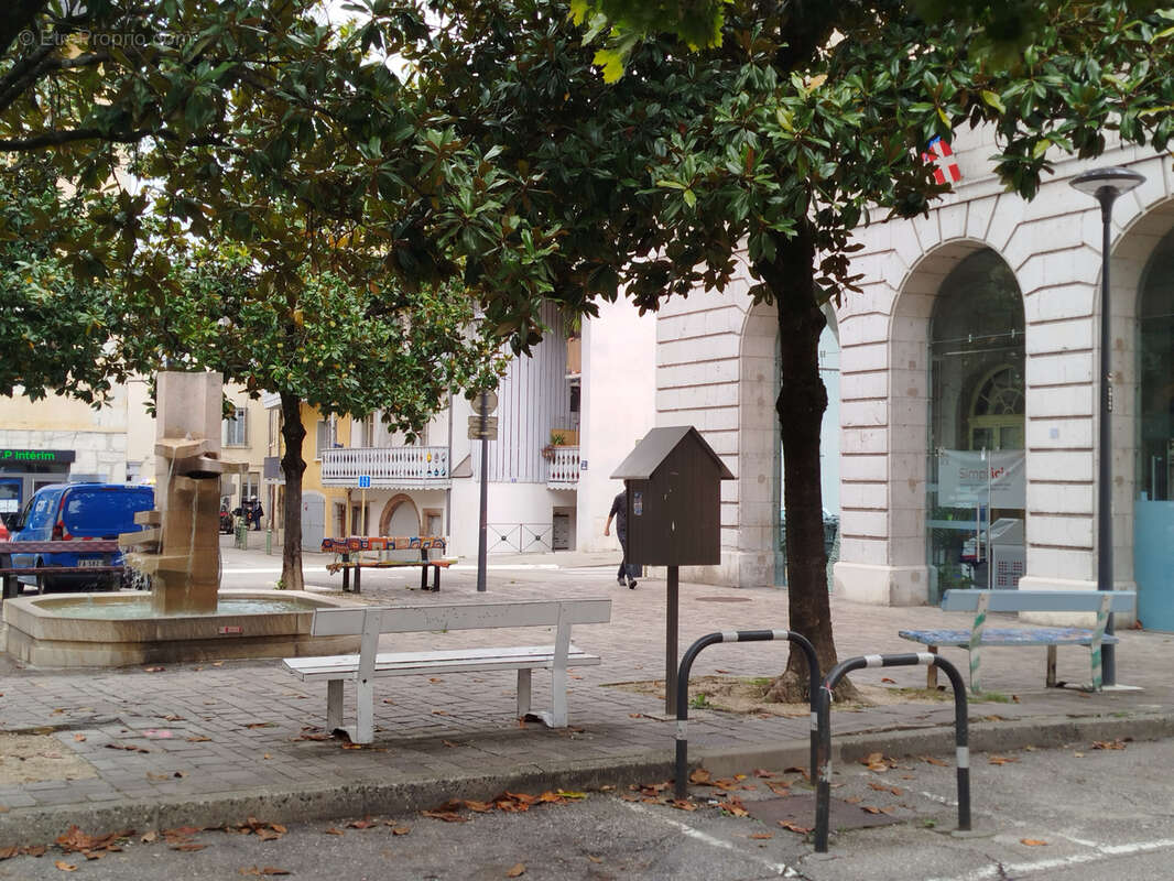 Commerce à CHAMBERY