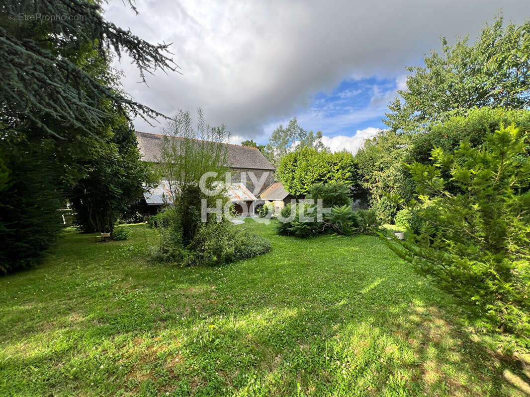 Maison à PLEINE-FOUGERES