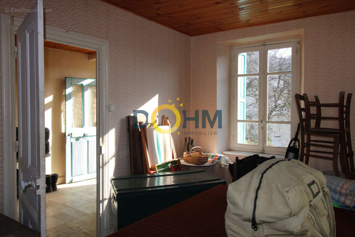A vendre 2 maisons  a restaurer a saint-martin des olmes - photo 18