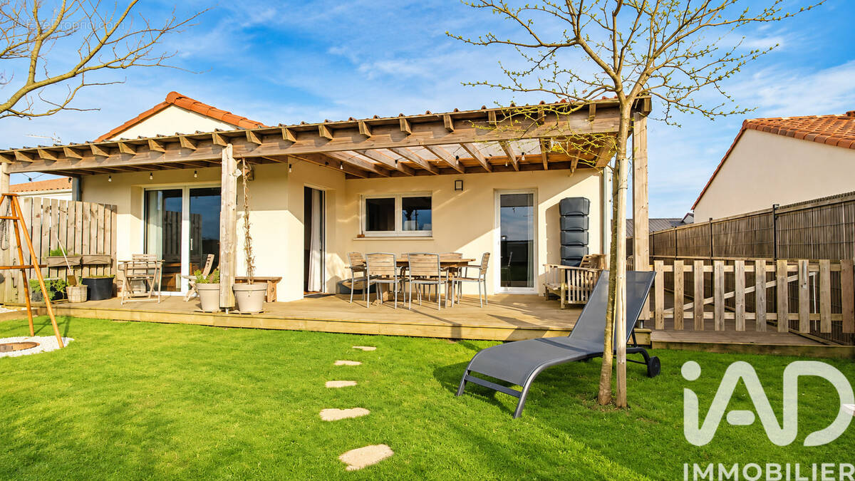 Photo 1 - Maison à SAINT-VINCENT-SUR-JARD