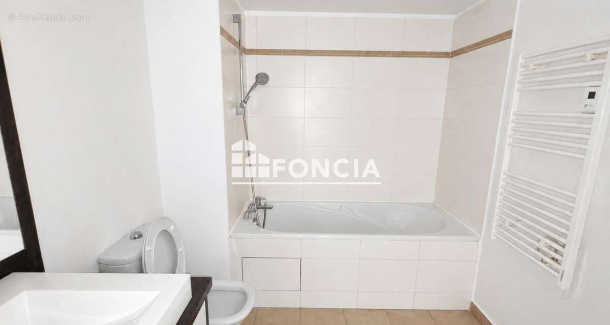 À vendre – studio lumineux refait à neuf – châtillon (92320) - photo 4