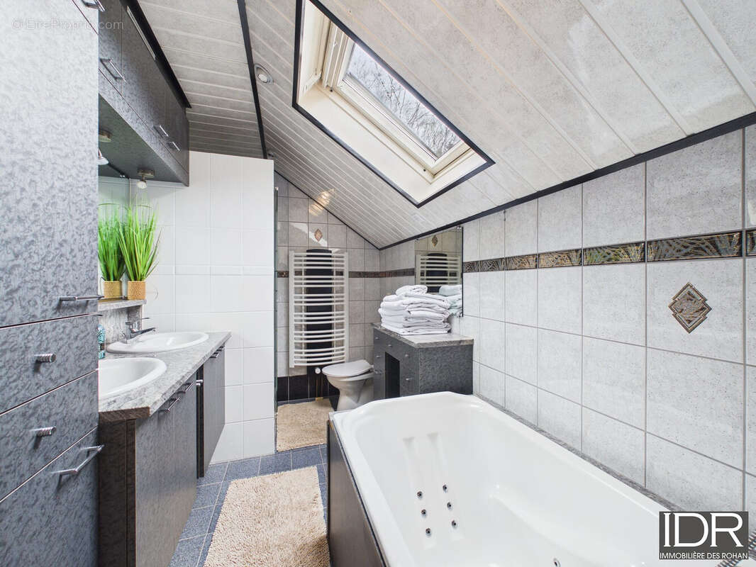 Maison à LUTZELBOURG