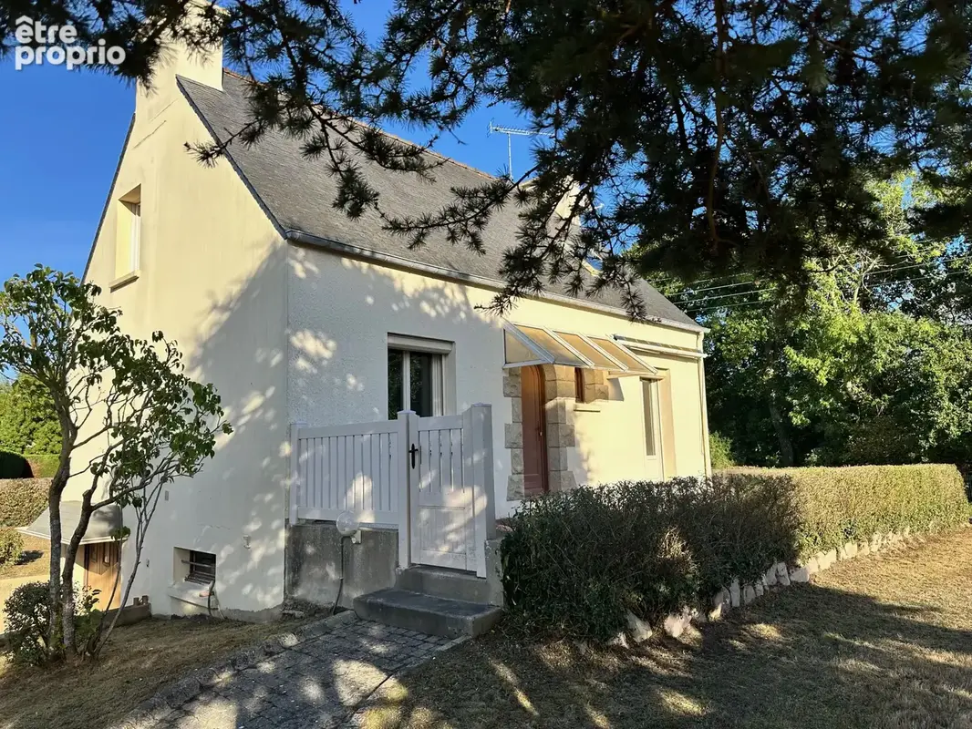 Maison à FREHEL
