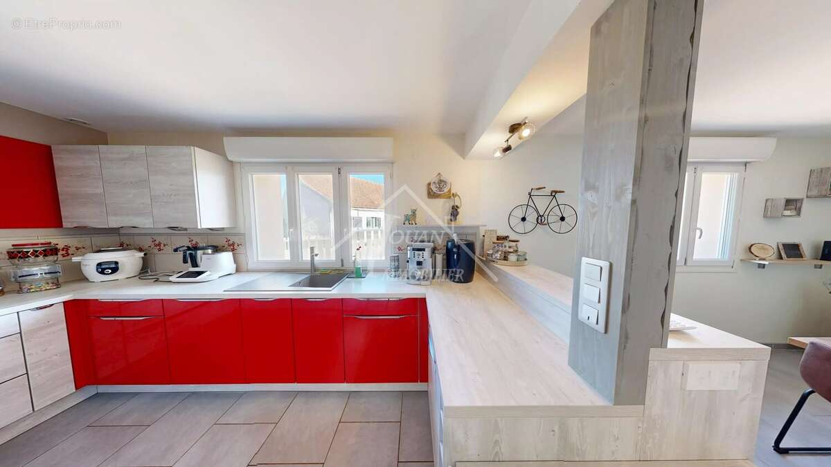 Maison à SAINT-POURCAIN-SUR-SIOULE