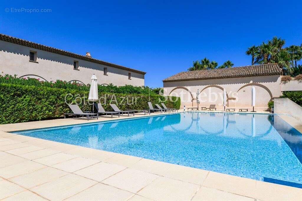 Appartement à SAINT-TROPEZ