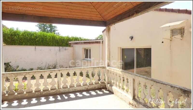 Appartement à OSTRICOURT