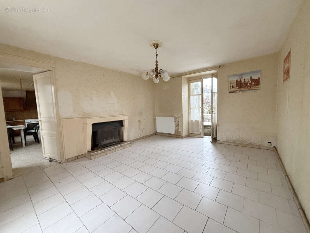Maison à CHATILLON-SUR-SEINE