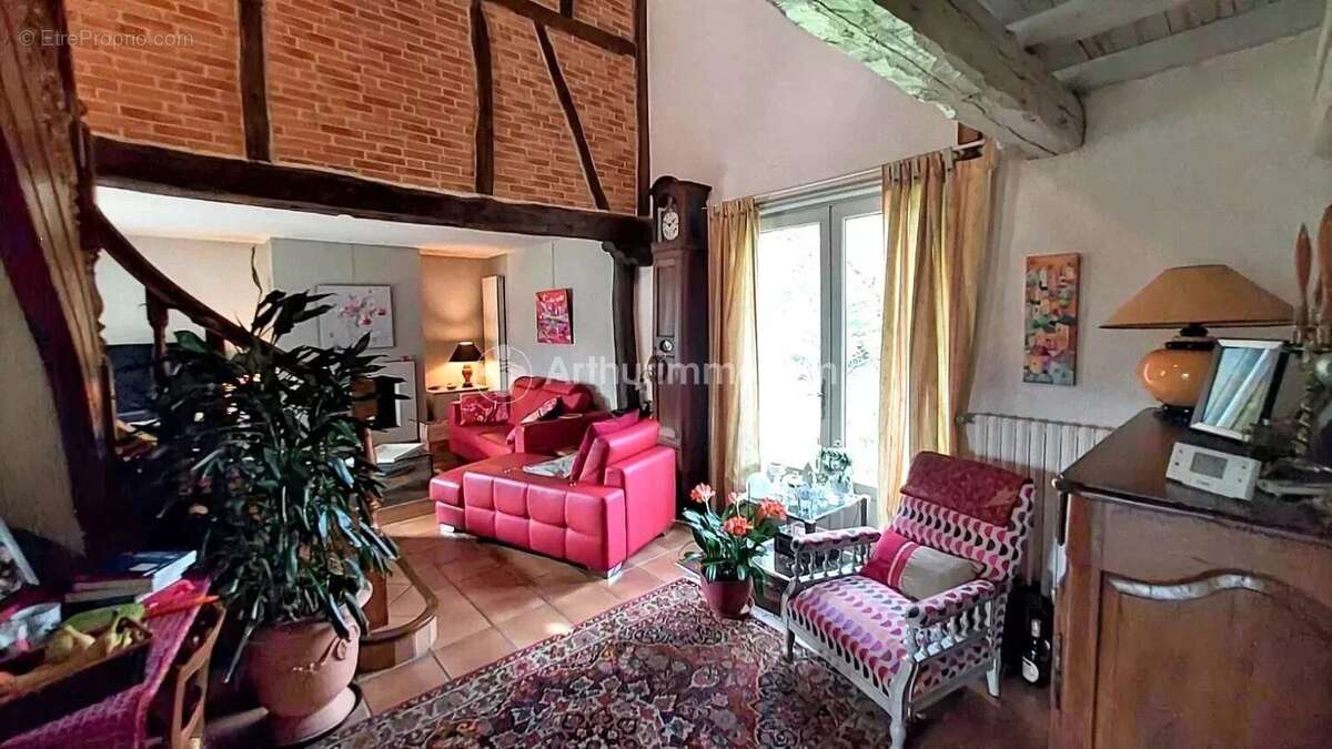 Maison à PAYRIN-AUGMONTEL