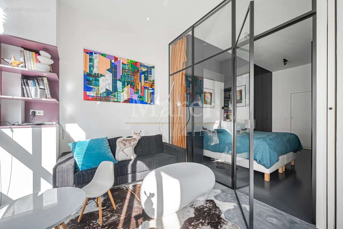 Appartement à PARIS-9E