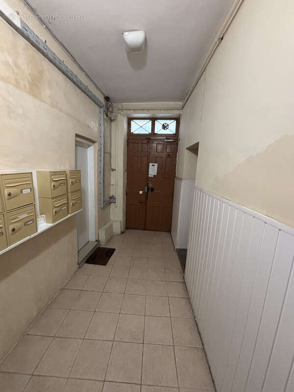 Appartement à BEZIERS
