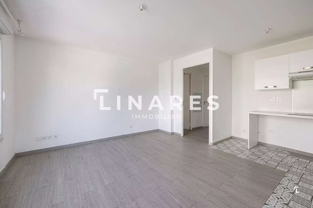 Appartement à MARSEILLE-11E