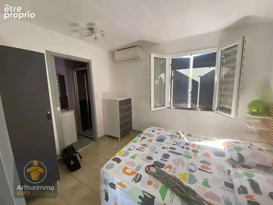Charmante villa avec couloir de nage et jacuzzi - photo 9