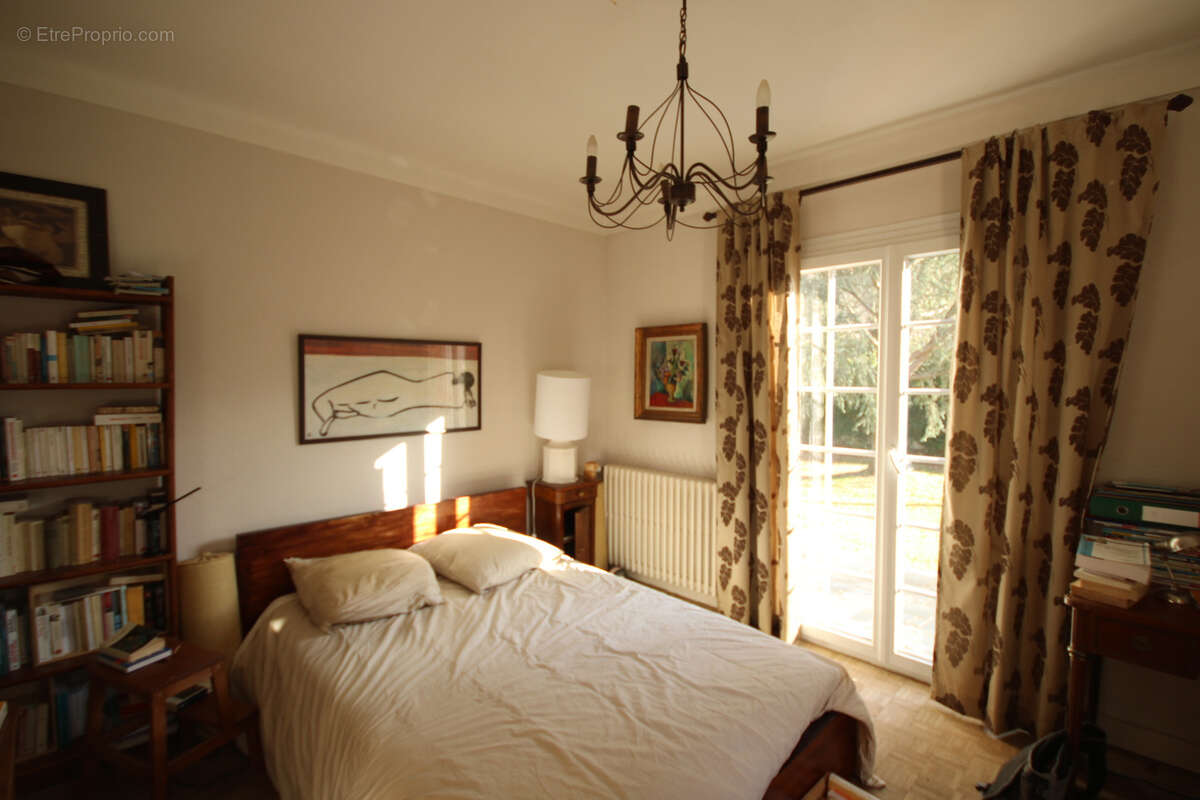 Maison à LA BASTIDE-SUR-L'HERS