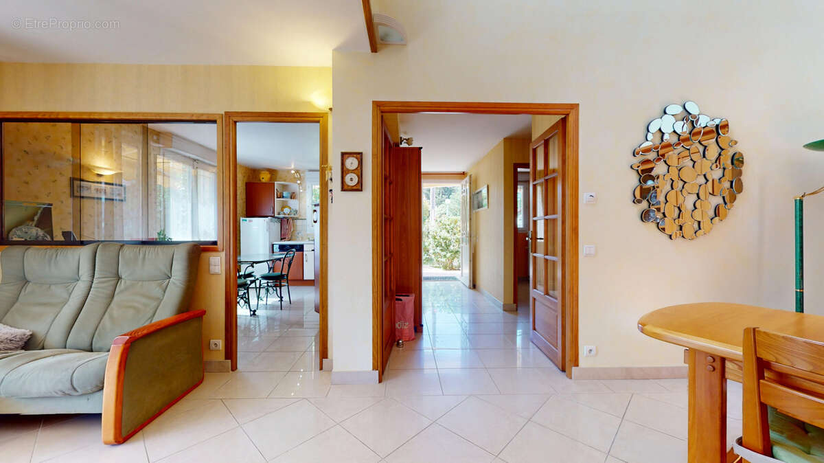Maison à JUVISY-SUR-ORGE