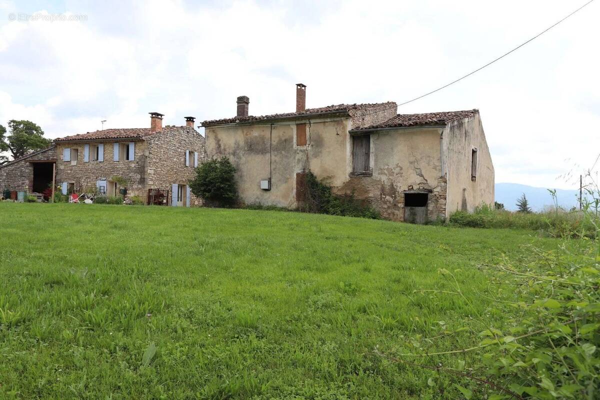 Maison à VIENS