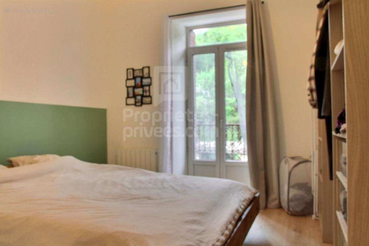 Appartement à AIX-LES-BAINS