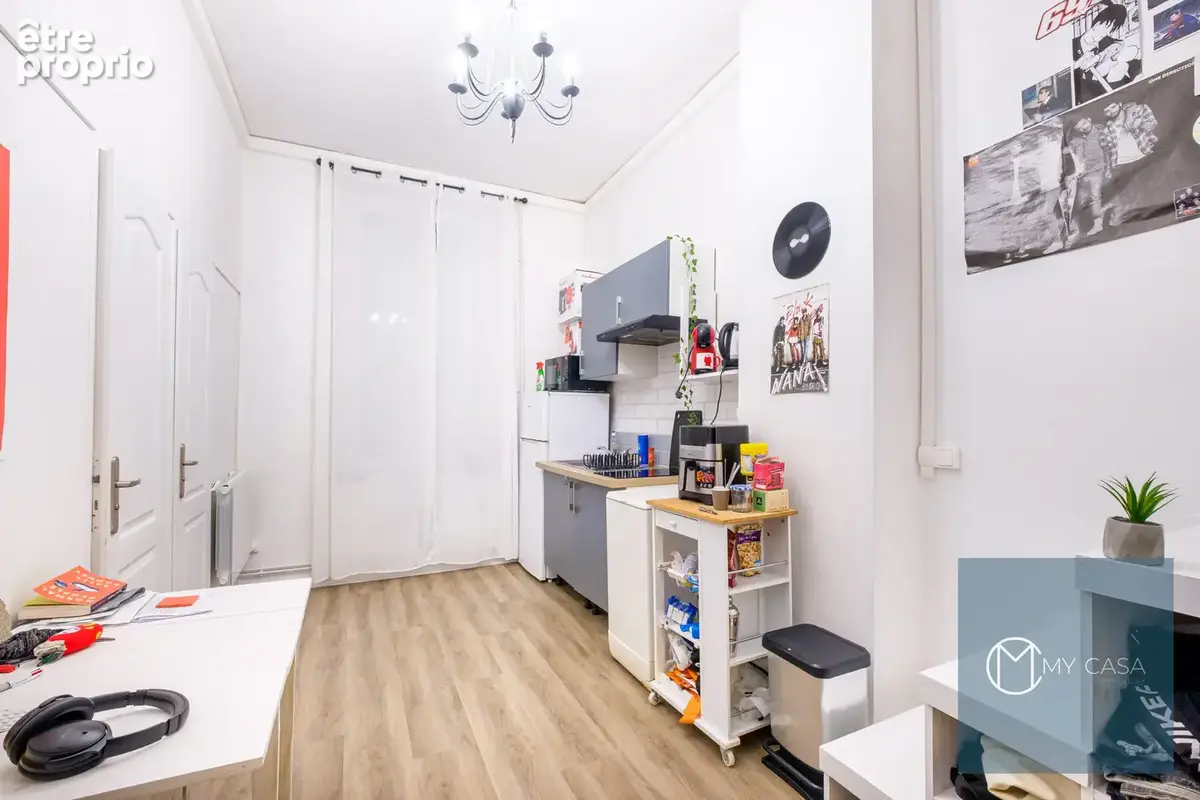 VILLEURBANNE - Studio de 19,36 m2 au calme sur Cour - photo 2