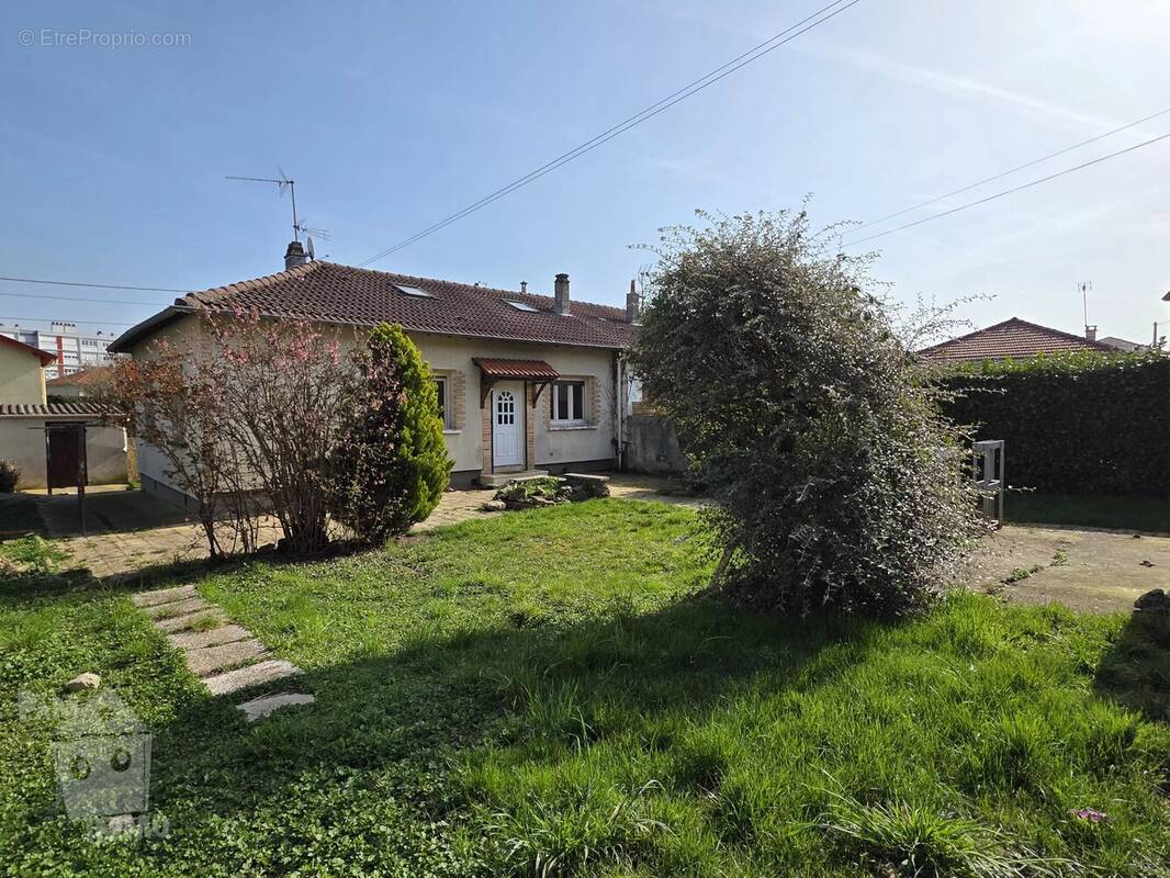 Maison à PONT-A-MOUSSON