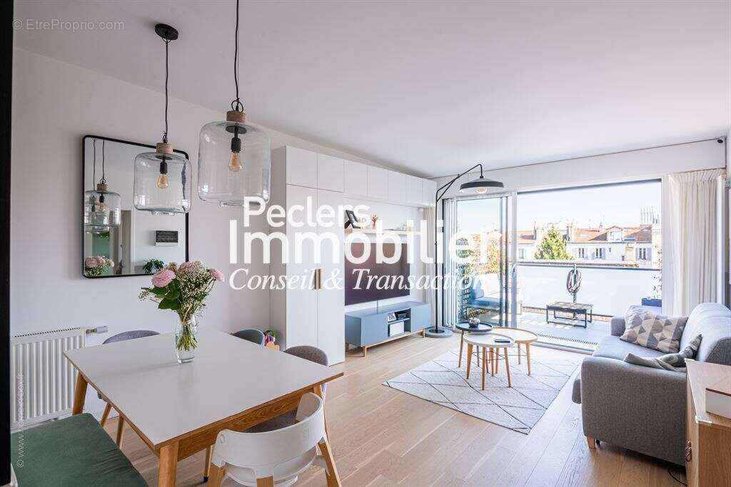 Appartement à SURESNES