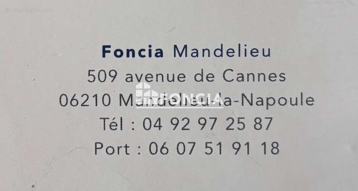 Appartement à MANDELIEU-LA-NAPOULE
