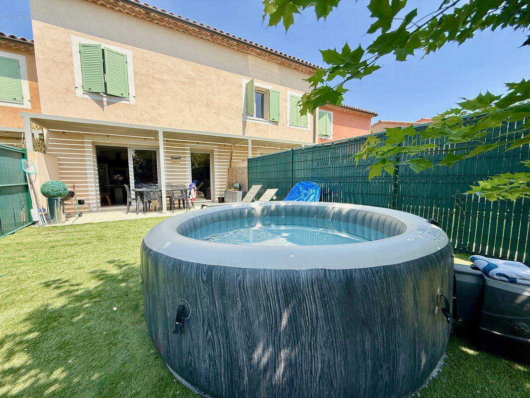 Maison à GRIMAUD