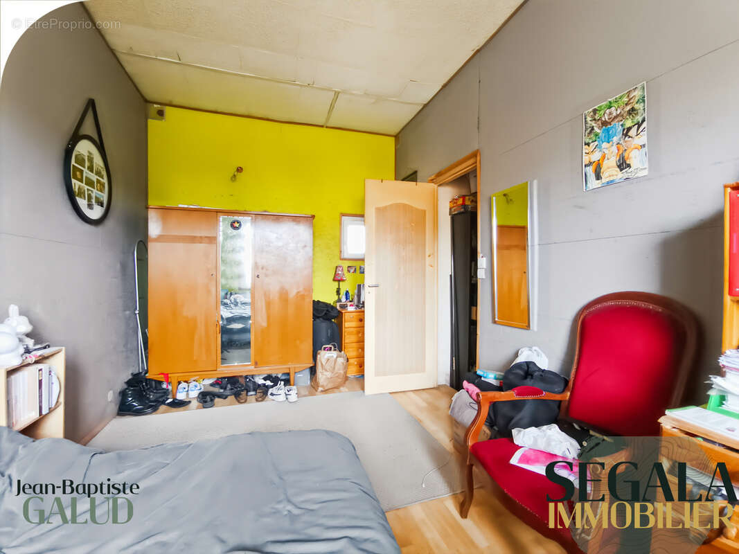 Maison à SAINT-BENOIT-DE-CARMAUX