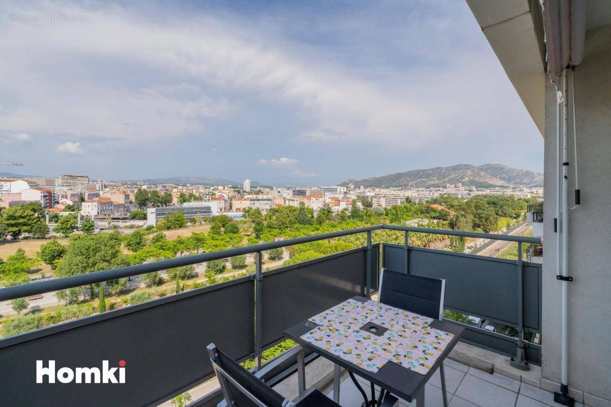 Appartement à MARSEILLE-8E