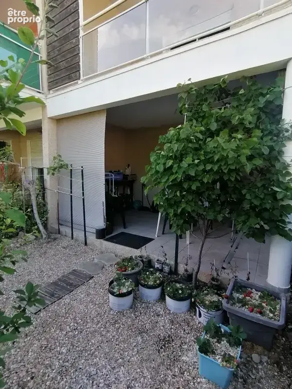 T2 Rez de jardin Parking à Lézignan Corbières - photo 6