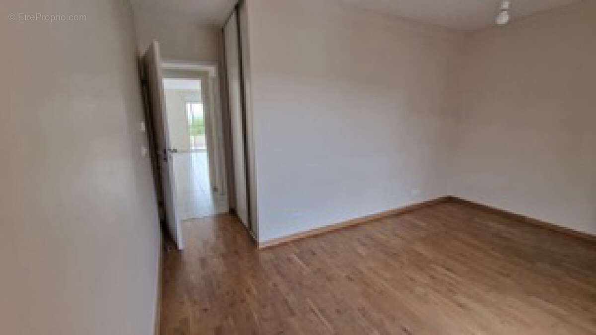 Appartement à PREVESSIN-MOENS