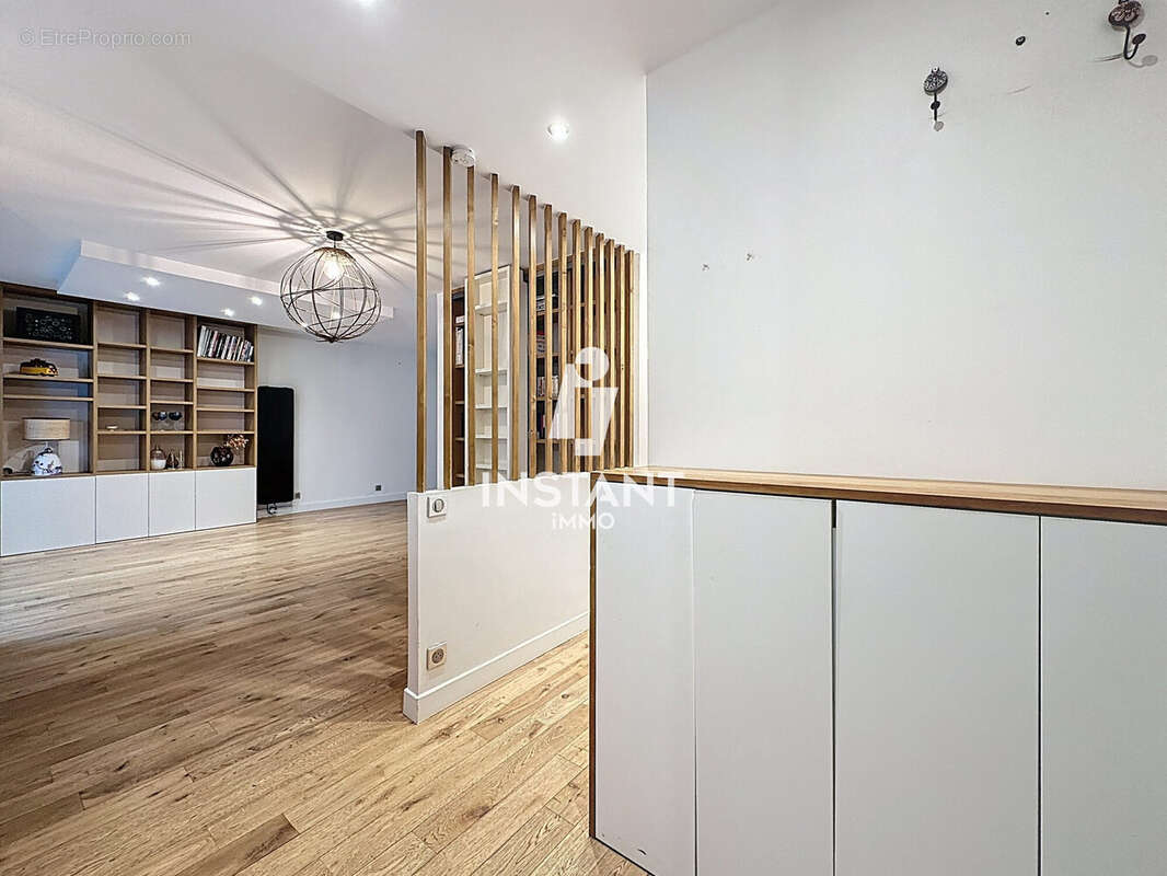 Appartement à PARIS-12E