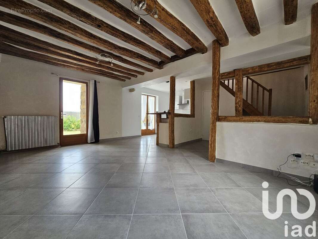 Photo 3 - Maison à VILLECERF