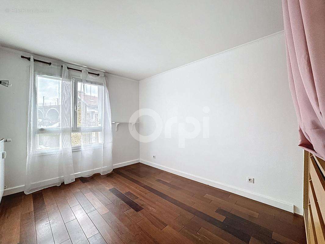 Appartement à NOGENT-SUR-MARNE