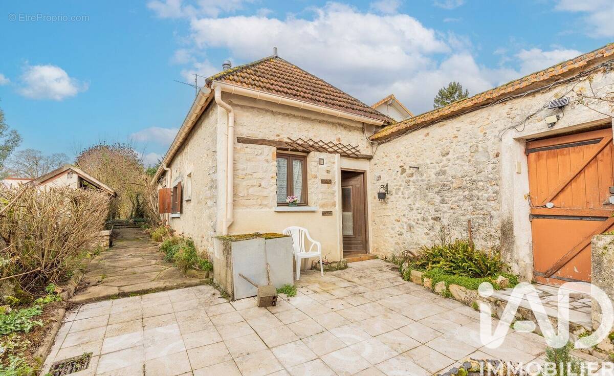 Photo 1 - Maison à ETRECHY