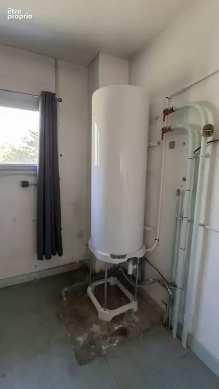 Maison traditionnelle de plain-pied de 4 chambres sur terrain arboré de 1 046 m2 - photo 12